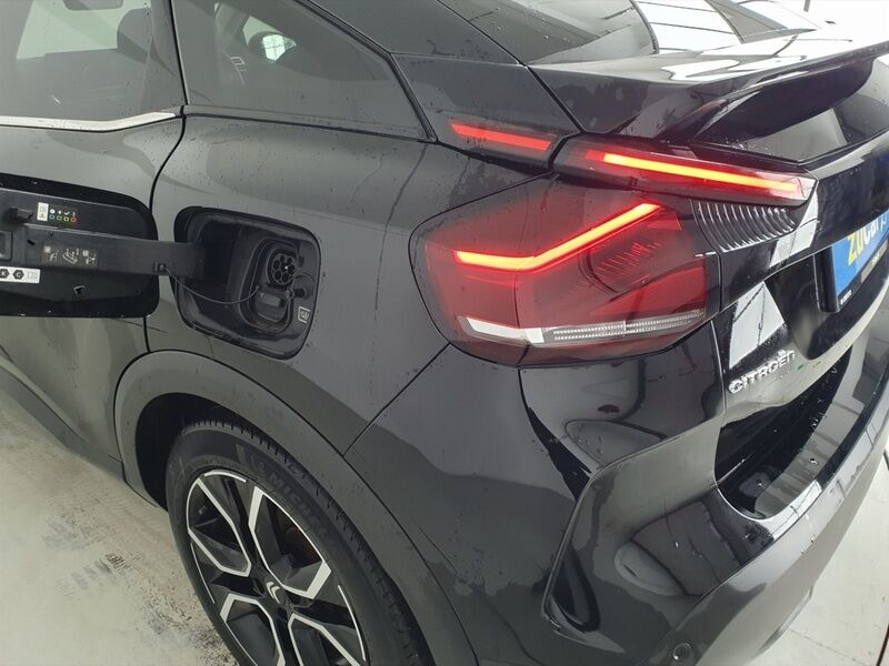 More views of Citroen e-C4