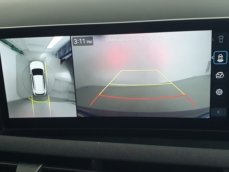 More views of Hyundai Tucson