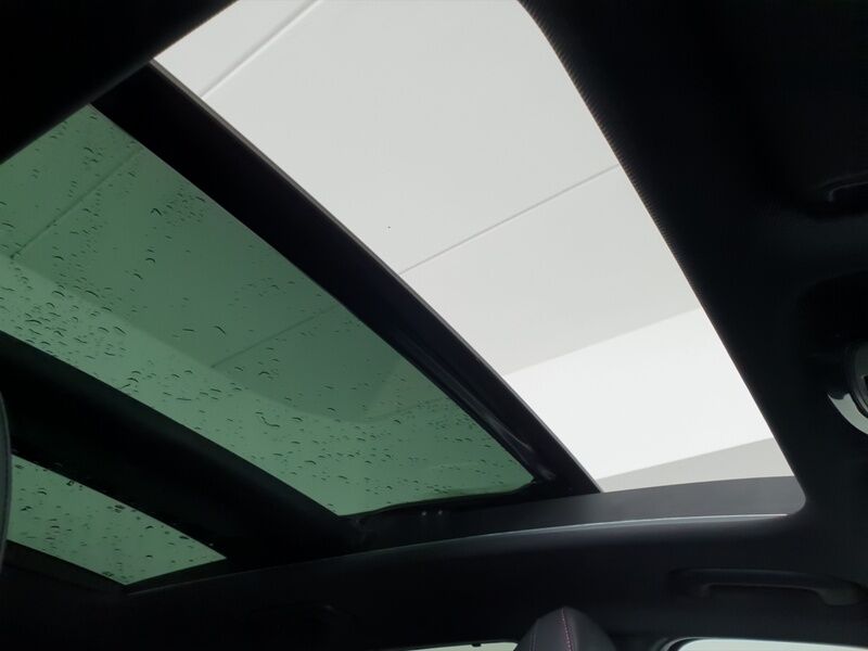 More views of Hyundai Tucson