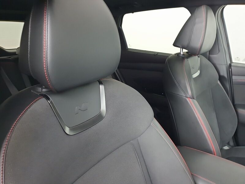 More views of Hyundai Tucson