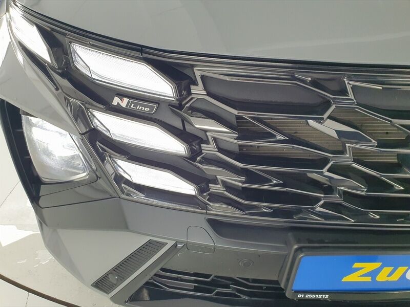 More views of Hyundai Tucson