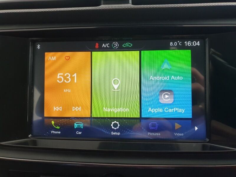 More views of MG MG5