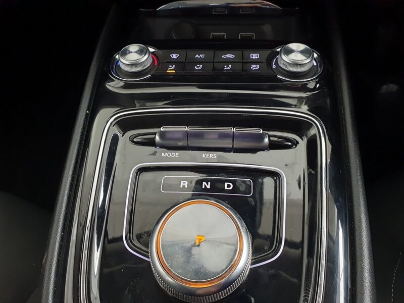 More views of MG MG5