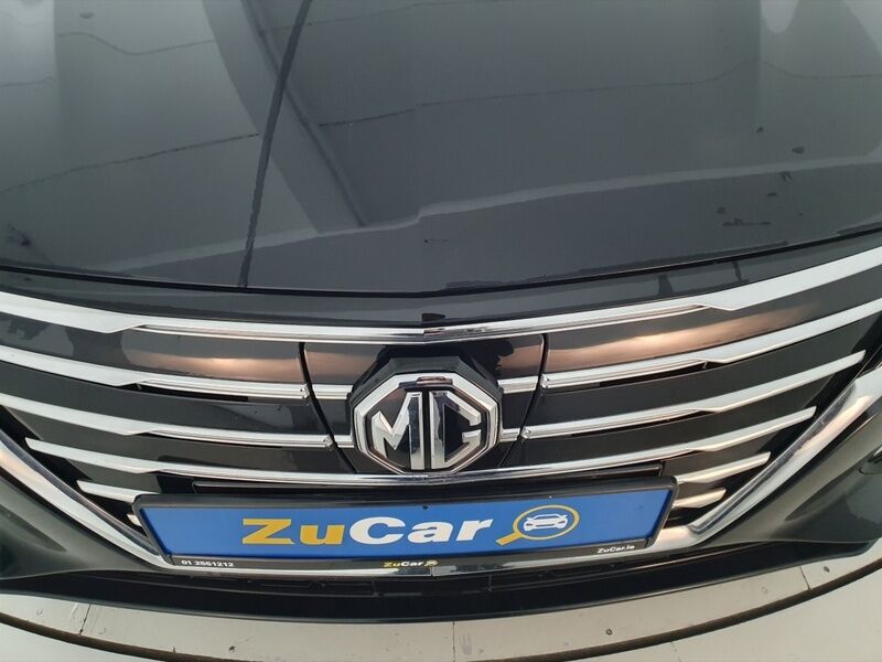 More views of MG MG5