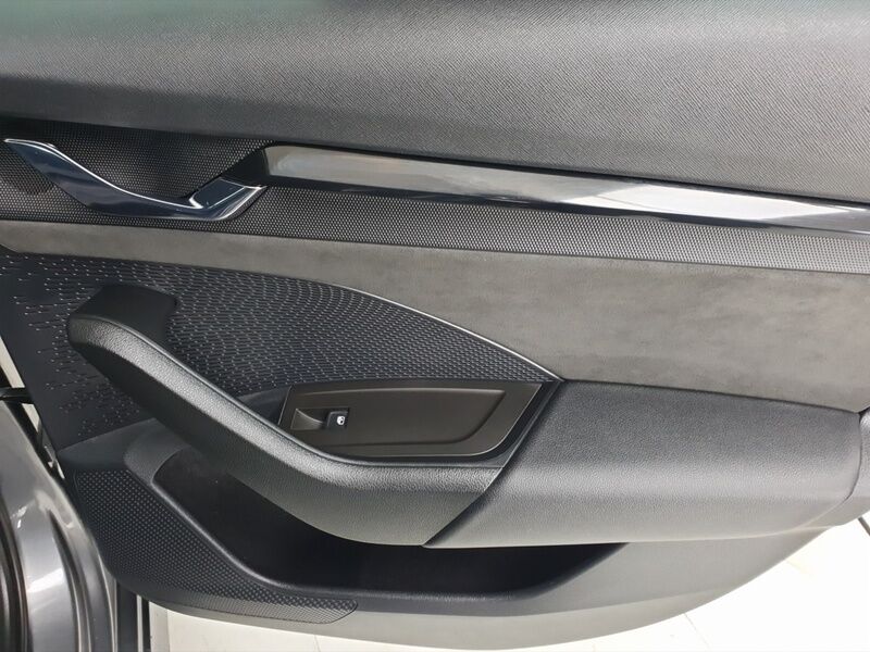 More views of Skoda Octavia