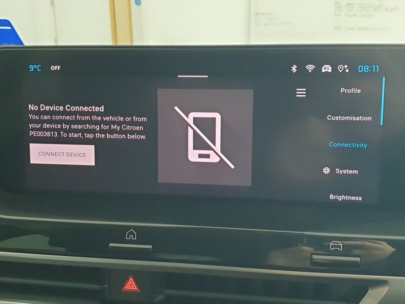 More views of Citroen e-C4 X