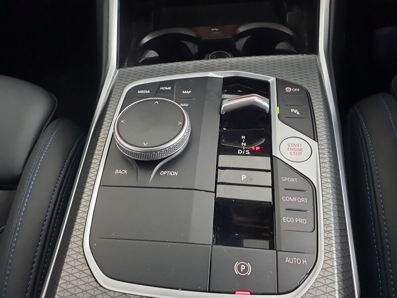 More views of BMW 3-Series