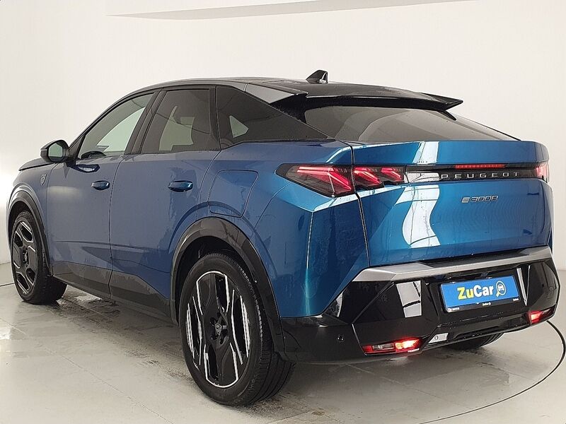 More views of Peugeot 3008