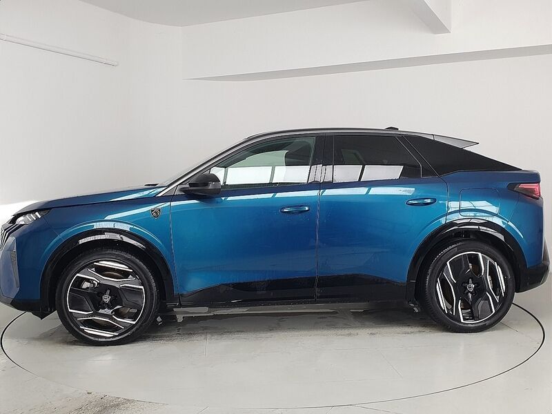 More views of Peugeot 3008