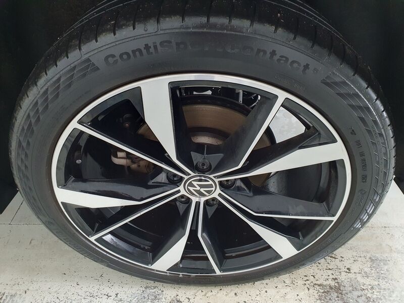 More views of Volkswagen Tiguan