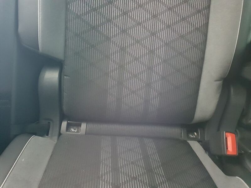 More views of Volkswagen Tiguan