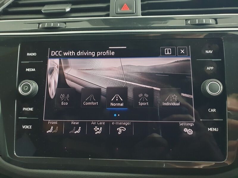 More views of Volkswagen Tiguan