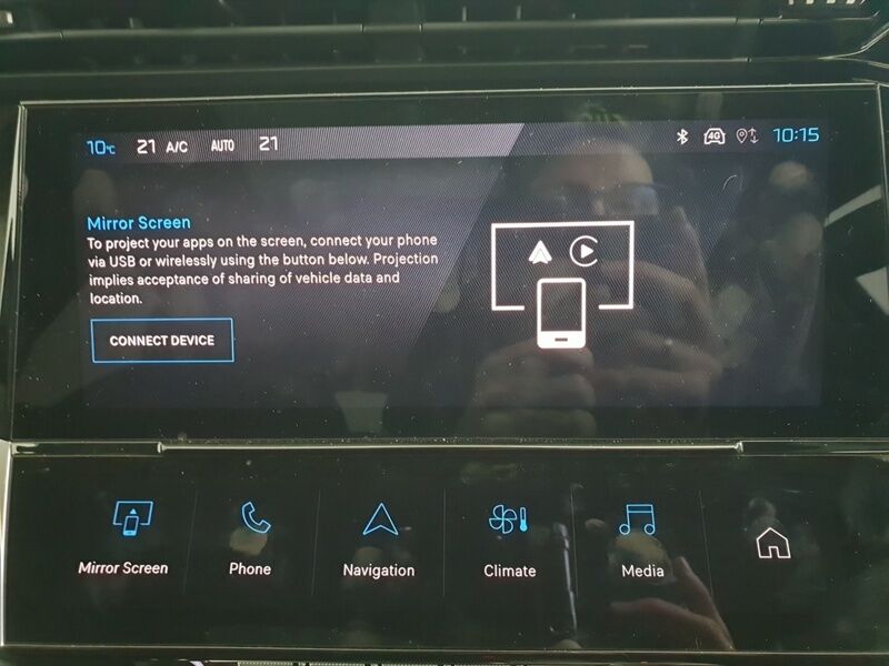 More views of Peugeot 408