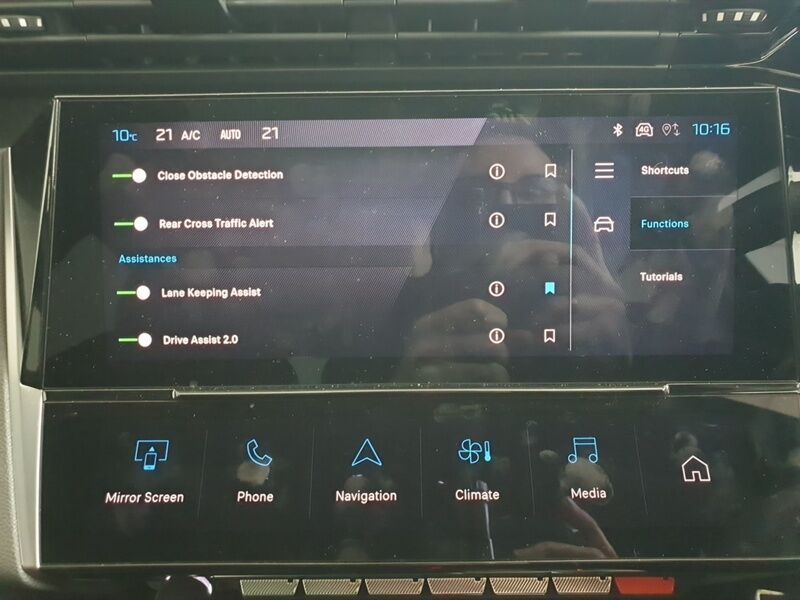 More views of Peugeot 408