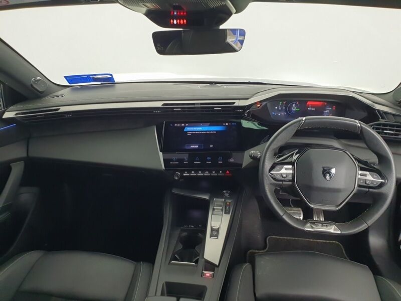 More views of Peugeot 408