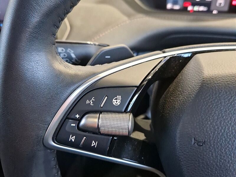 More views of Skoda Enyaq