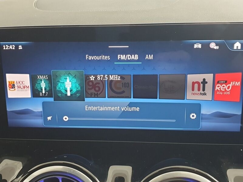 More views of Mercedes-Benz GLA