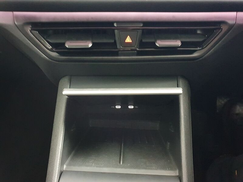 More views of Volkswagen Tiguan