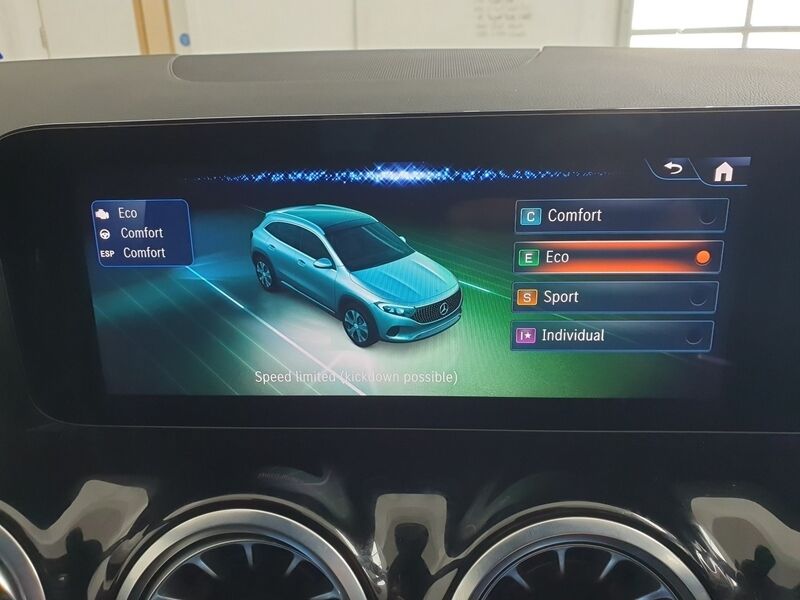 More views of Mercedes-Benz EQA