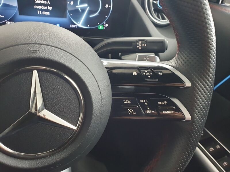 More views of Mercedes-Benz EQA