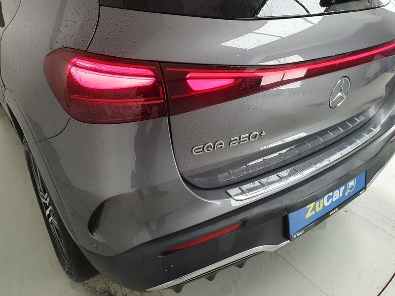 More views of Mercedes-Benz EQA