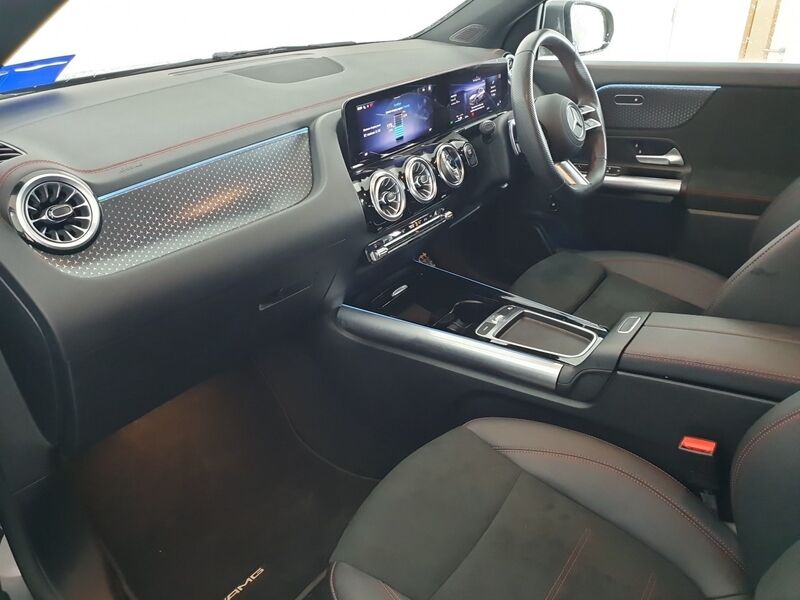 More views of Mercedes-Benz EQA