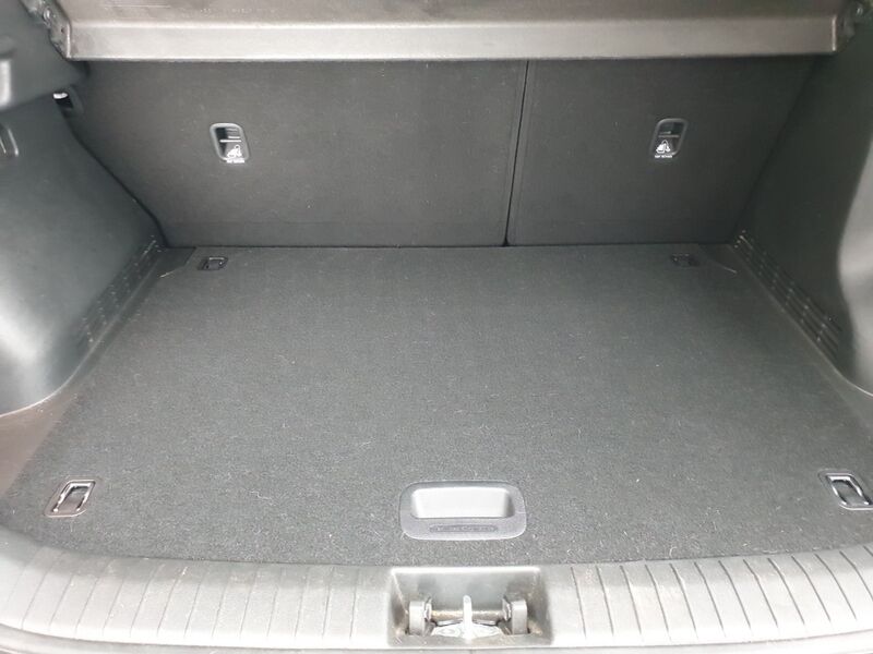 More views of Hyundai KONA