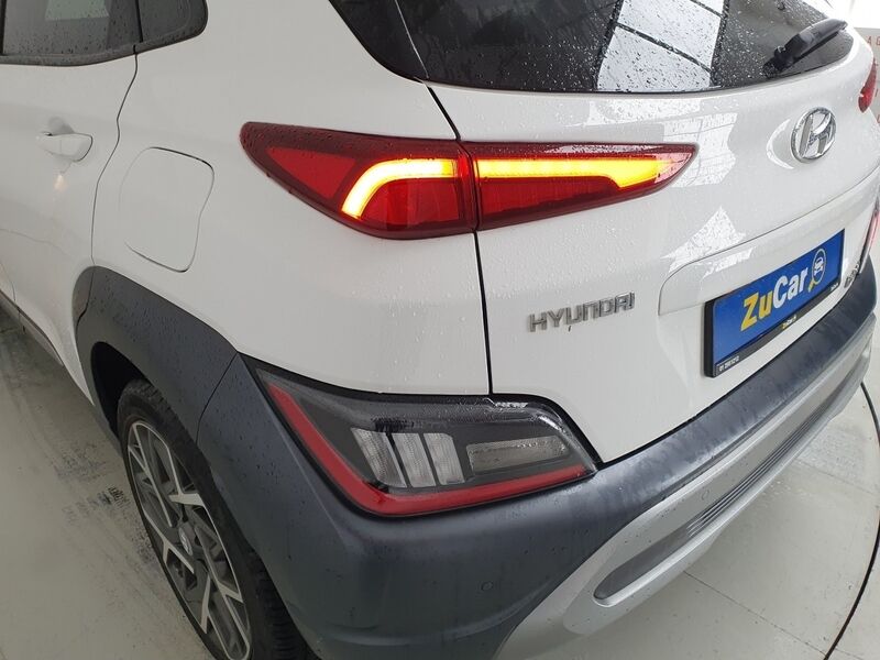 More views of Hyundai KONA
