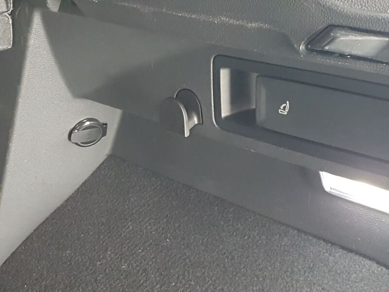 More views of Volkswagen Tiguan