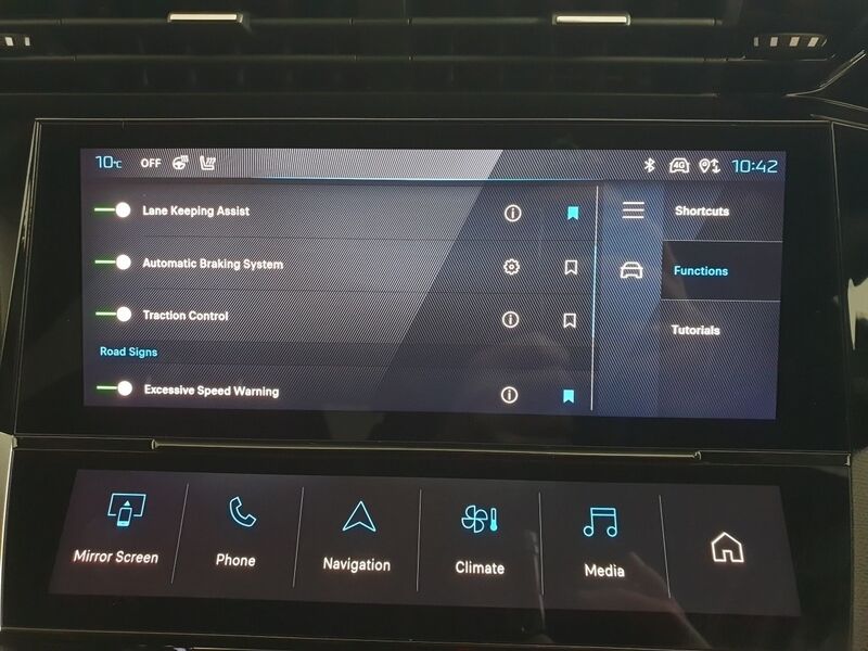 More views of Peugeot 308