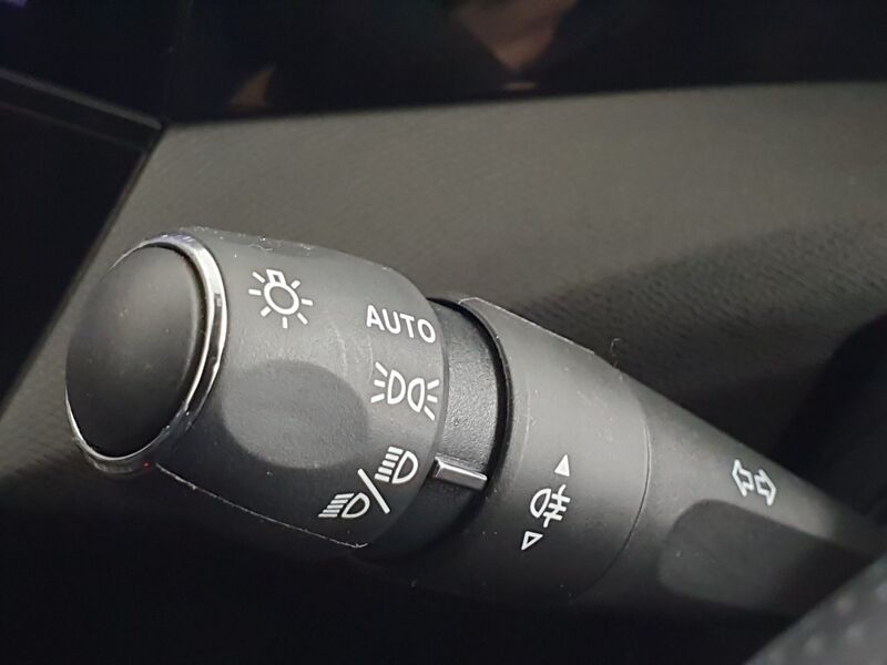 More views of Peugeot 308