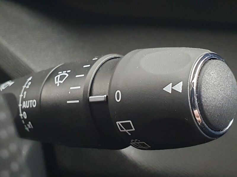 More views of Peugeot 308