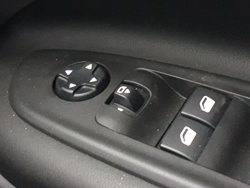 More views of Jeep Avenger