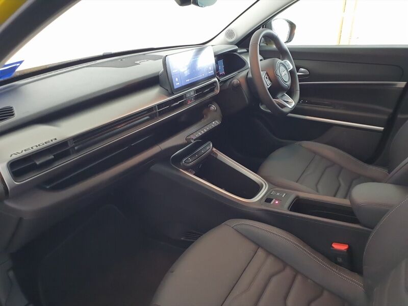 More views of Jeep Avenger