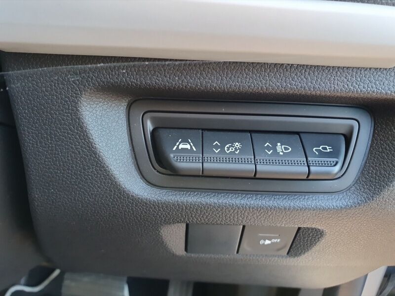 More views of Renault Zoe