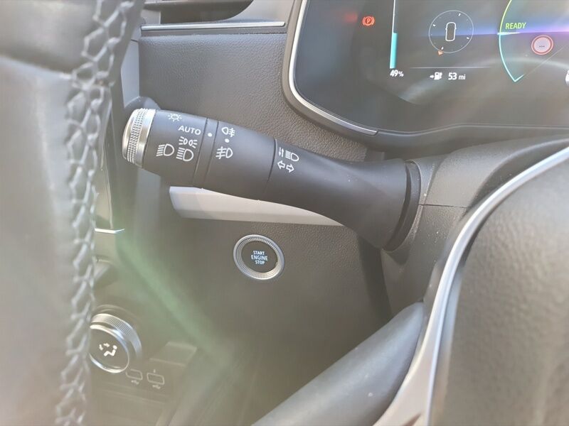 More views of Renault Zoe