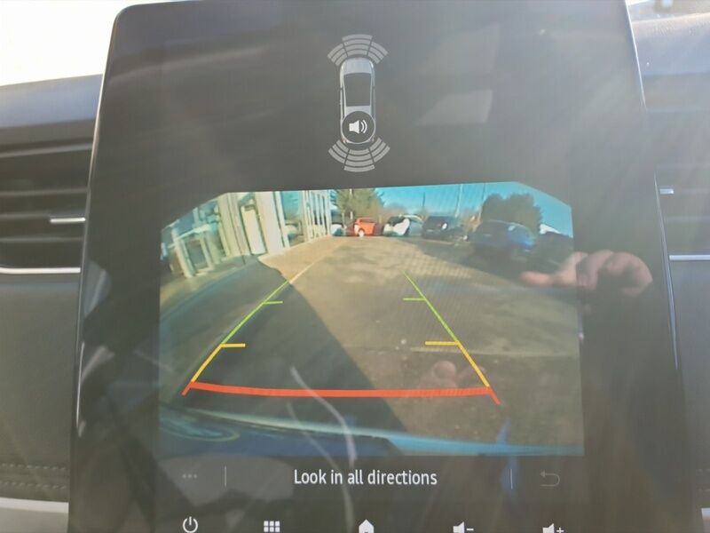 More views of Renault Zoe