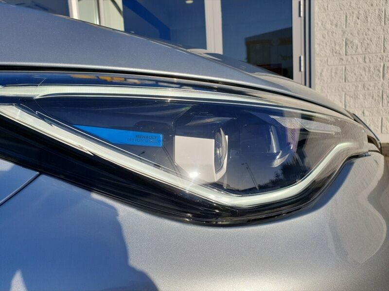 More views of Renault Zoe