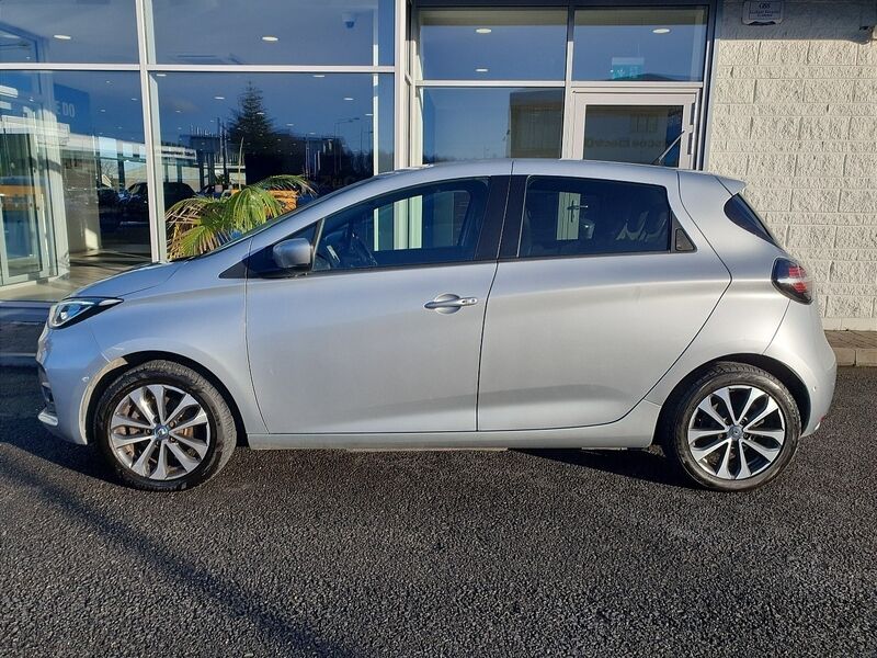 More views of Renault Zoe