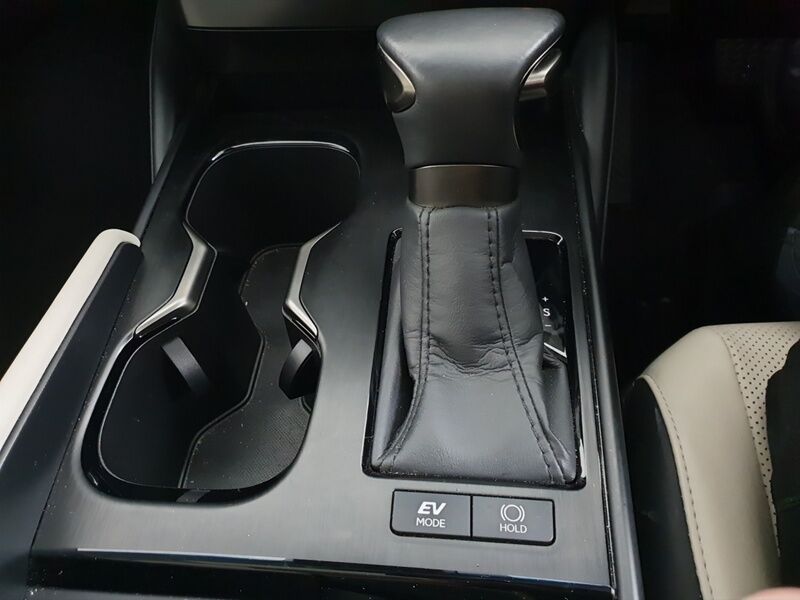 More views of Lexus ES