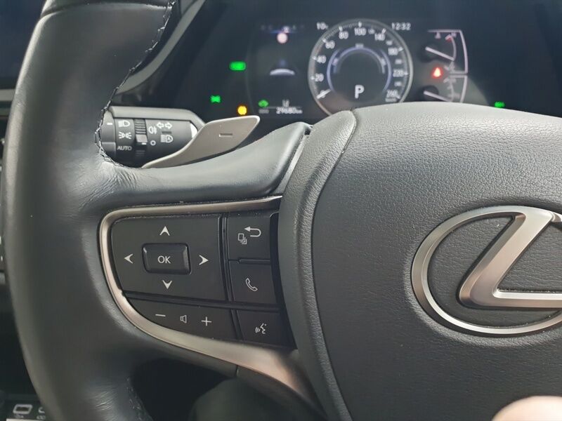 More views of Lexus ES