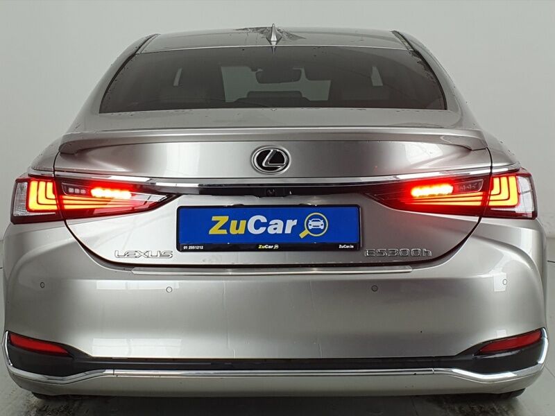 More views of Lexus ES