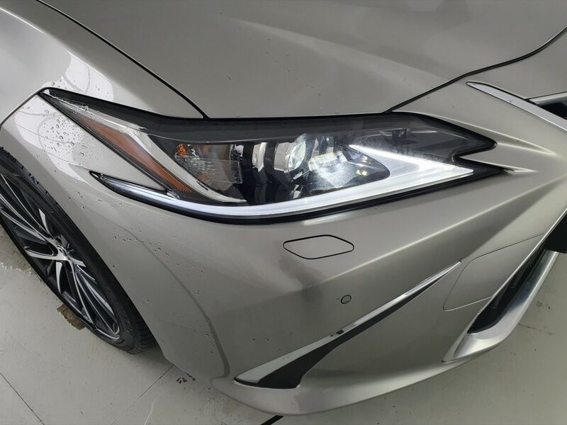 More views of Lexus ES