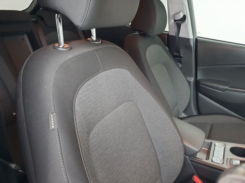 More views of Hyundai KONA