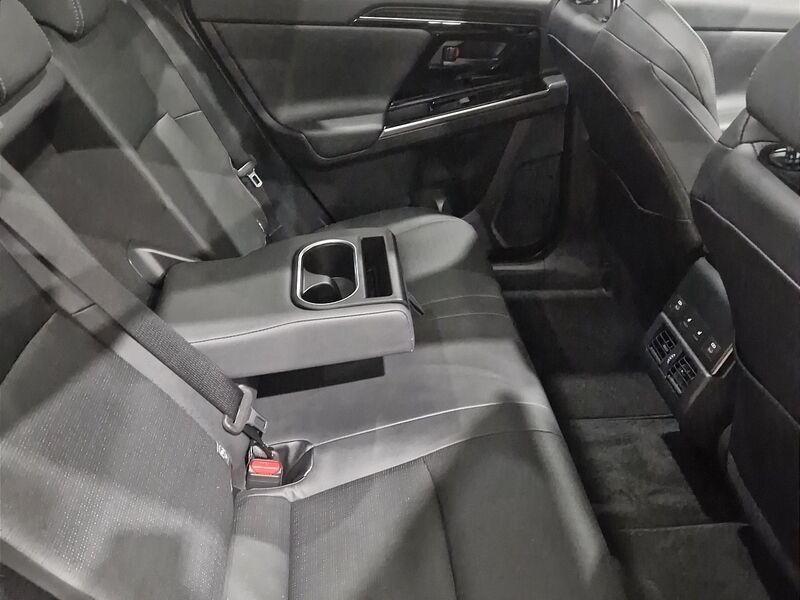 More views of Subaru Solterra