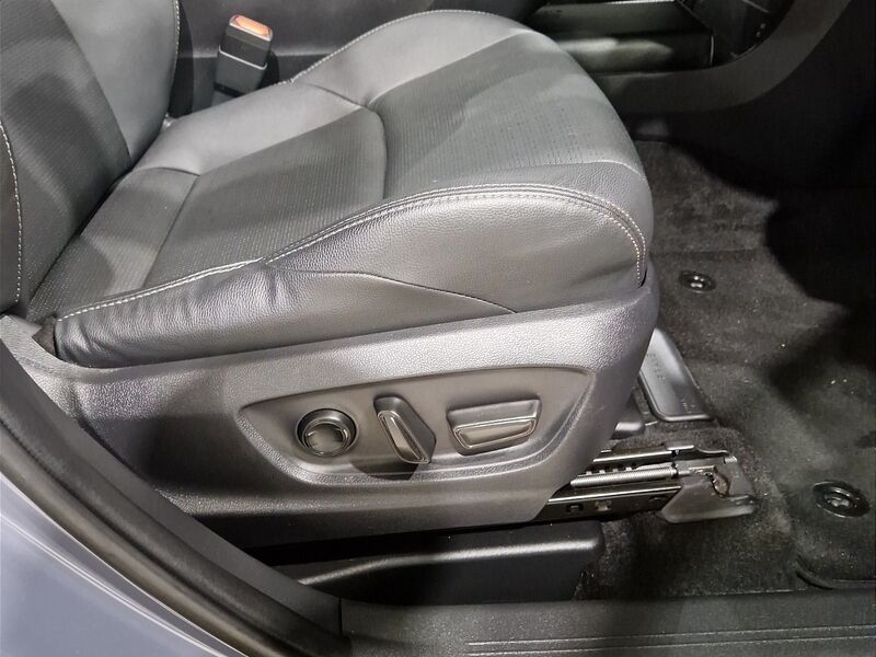 More views of Subaru Solterra