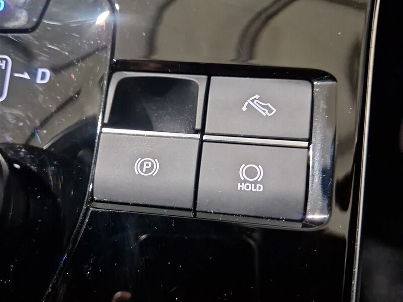 More views of Subaru Solterra