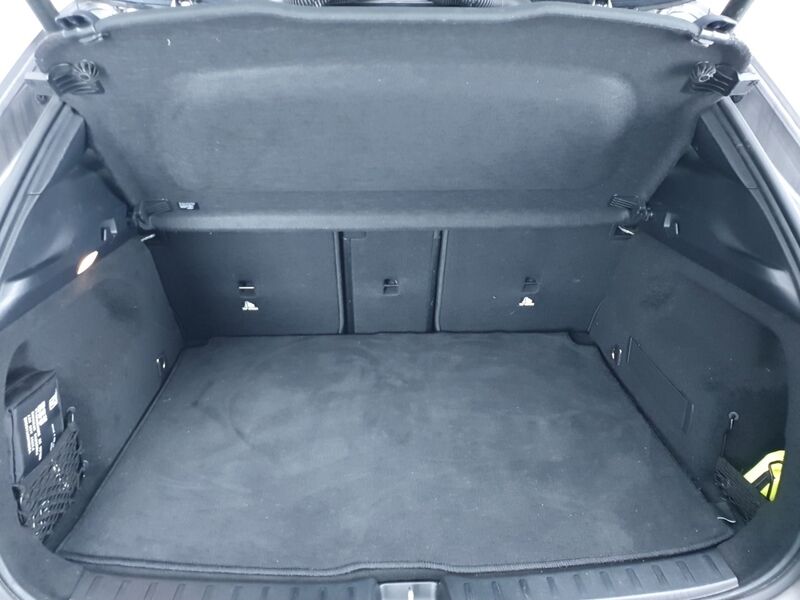 More views of Mercedes-Benz EQA