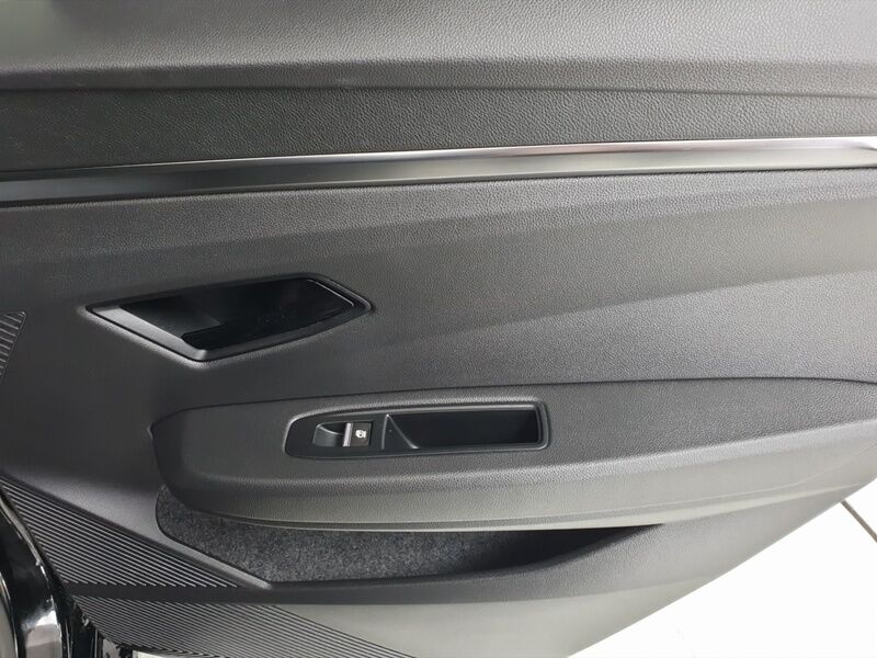 More views of Renault Megane E-Tech