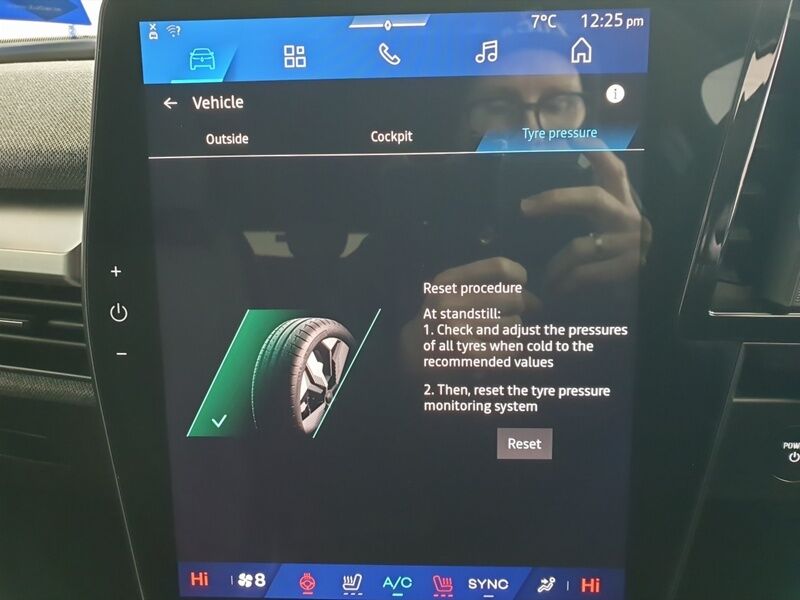 More views of Renault Megane